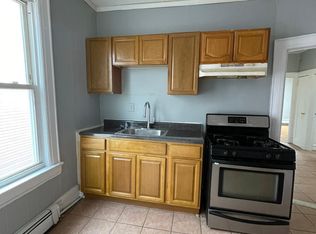 288 Renner Ave APT 2, Newark, NJ 07112