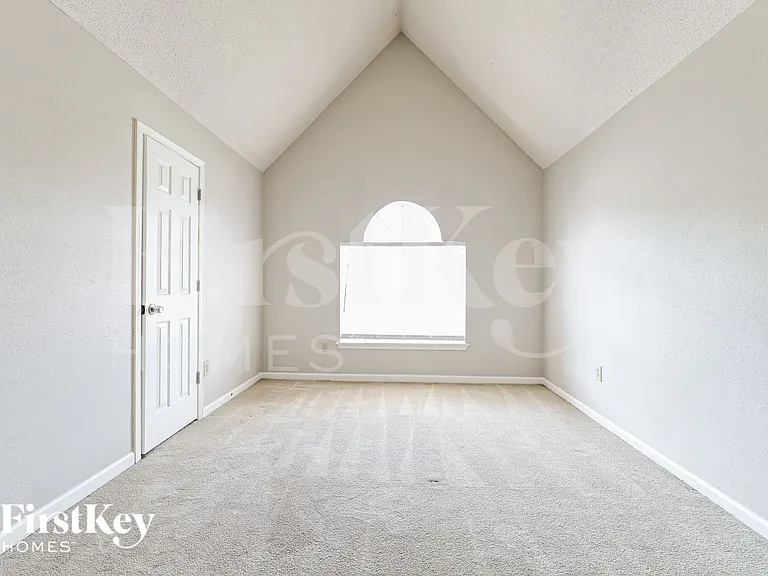 139 The Esplanade Way SW — Photo 11