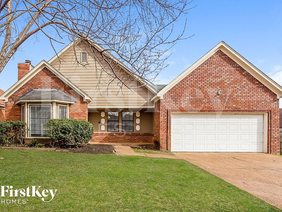 1st image of 4812 Barkshire Dr