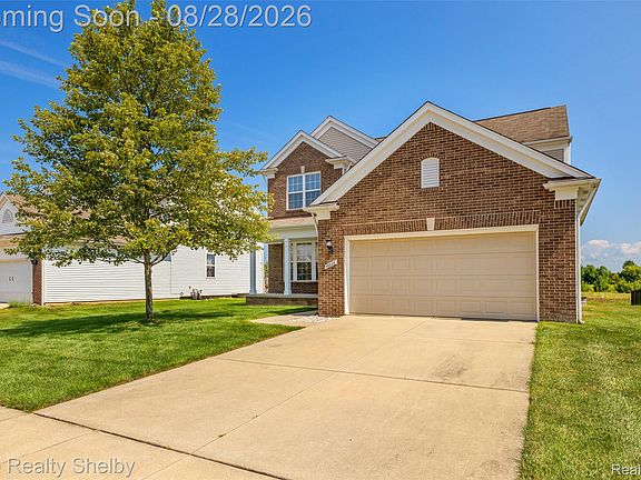 2nd image of 56626 Leeds Ln