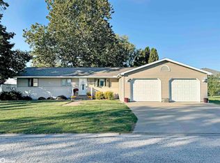 805 Pamela St, Moravia, IA 52571