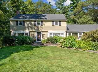 77 Blue Ridge Dr, Simsbury, CT 06070