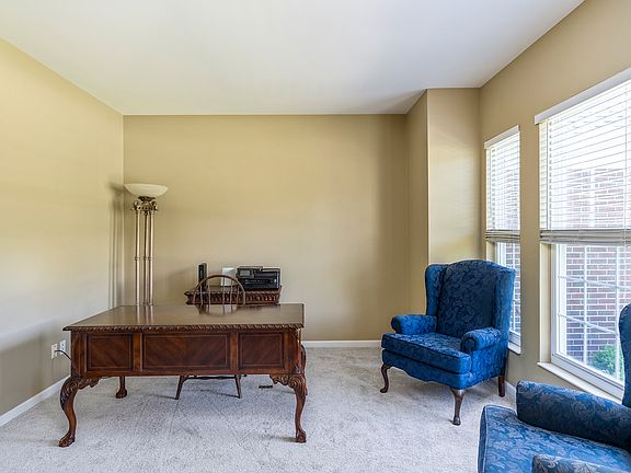 3rd image of 6064 Windy Hollow Ct