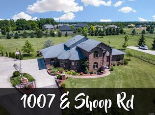 1007 Shoop Rd, Tipp City, OH 45371