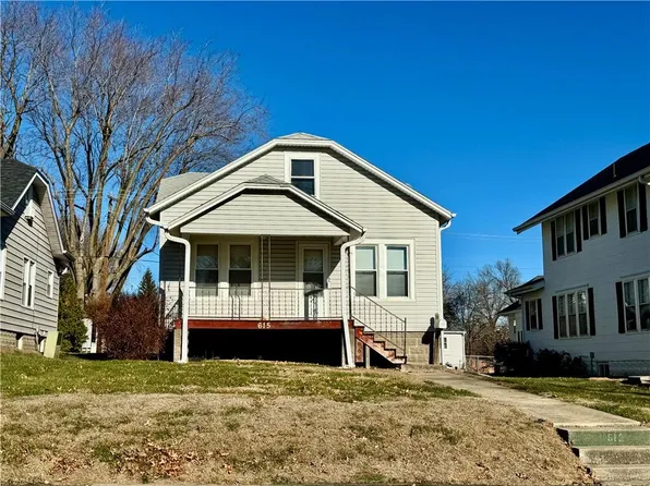 615 W 2nd St, Maryville, MO 64468