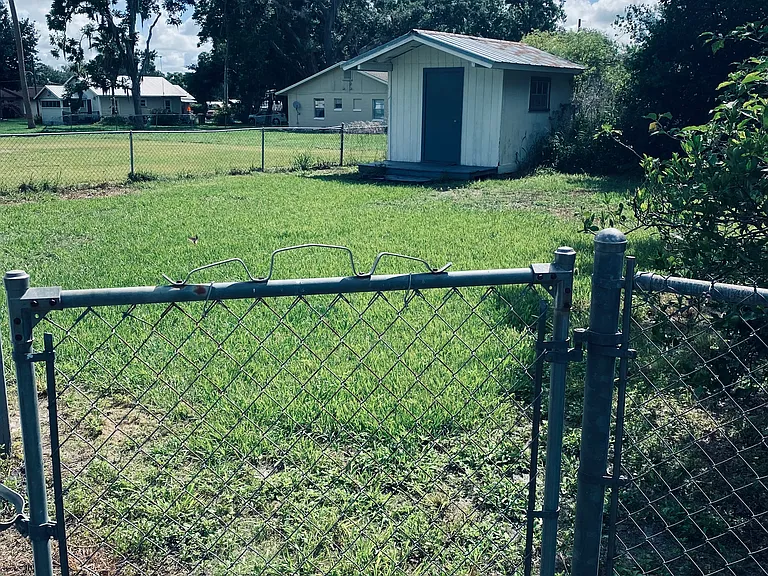 320 Heard Bridge Rd — Photo 11