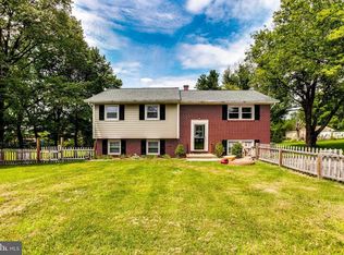 8380 Sunset Dr, Ellicott City, MD 21043