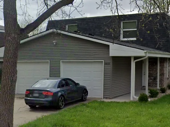 4421 Colfax Cir, Lincoln, NE 68504