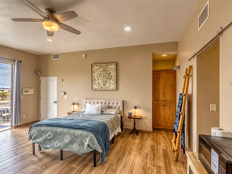 2781 W Desert Shadows Pl — Photo 3