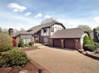 143 Carmella Dr, Irwin, PA 15642