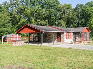 8203 Blacks Bluff Rd SW, Cave Spring, GA 30124