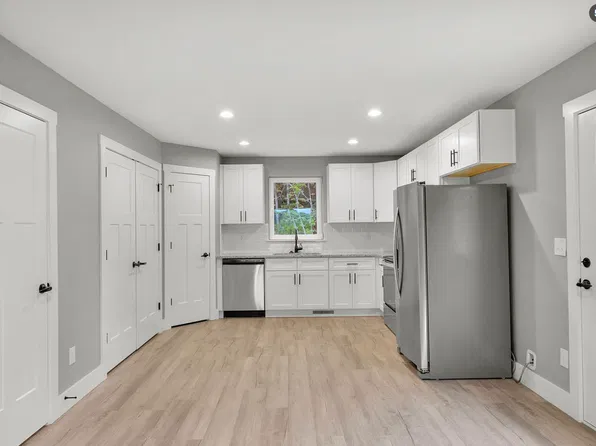 1164 Petes Rd, Lincolnton, NC 28092