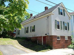 19 Hammond St, Portland, ME 04101