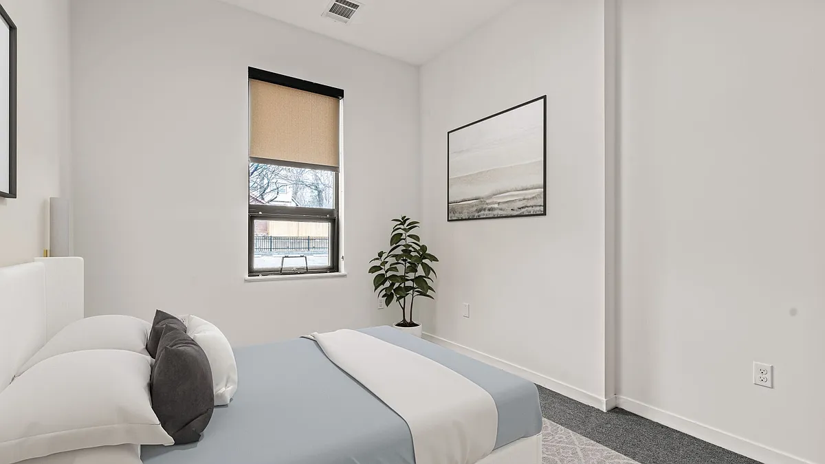 Building Photo - 63 Brookside
