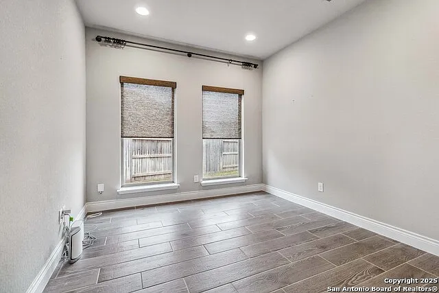 2145 Wildrye Ln — Photo 35