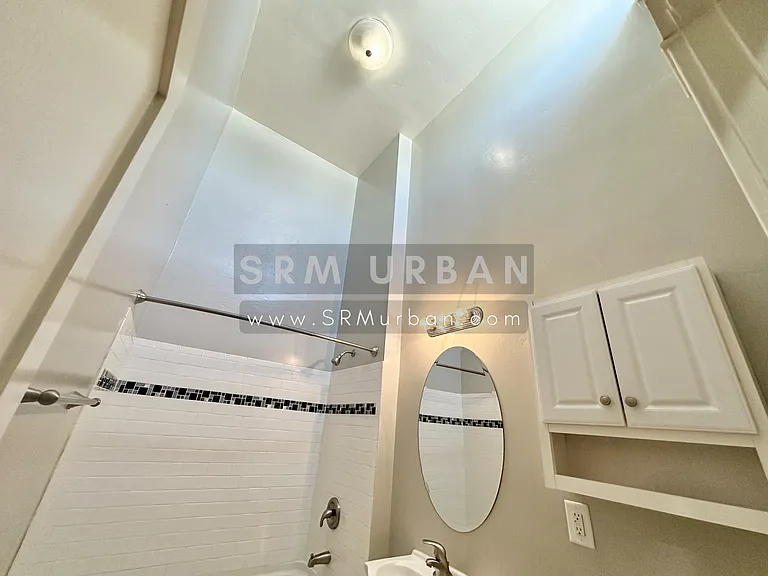 4709 34th St #9 — Photo 15