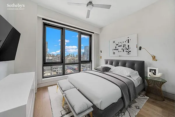 Rented by Sotheby's International Realty | media 15