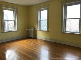26 Littell Rd #5A, Brookline, MA 02446