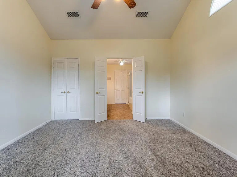 17143 Summer Hollow Dr — Photo 18