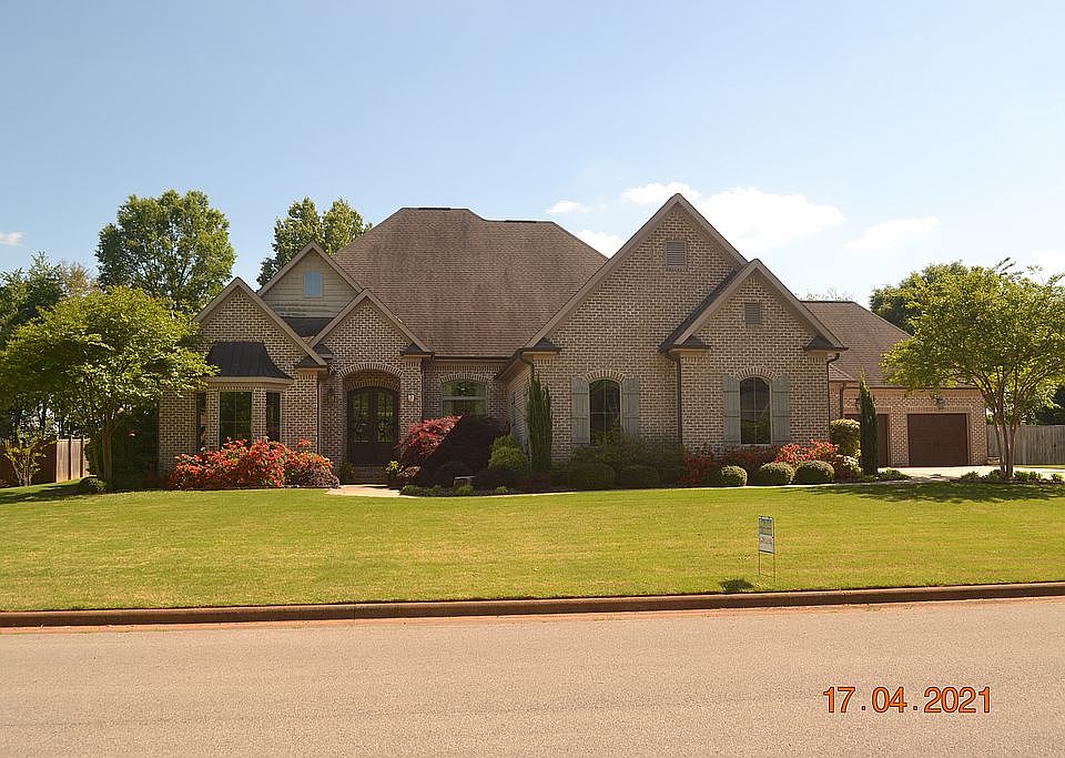 1st image of 113 Dalton Ln