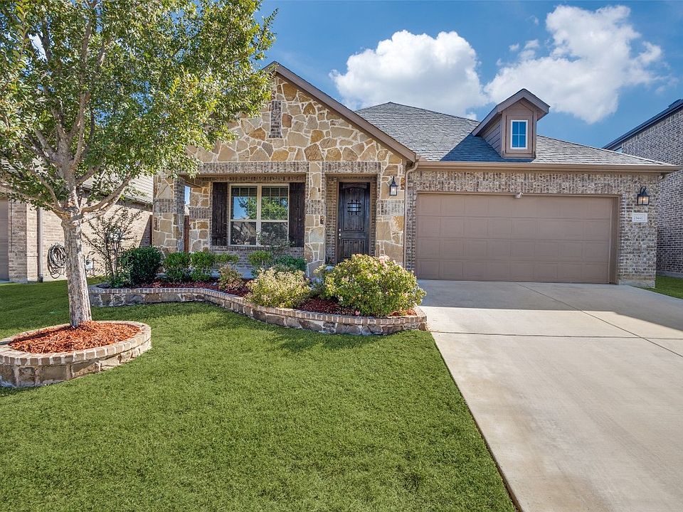 1st image of 15440 Elm Bluff Way