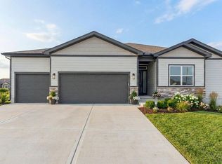 16767 S Hall St, Olathe, KS 66062