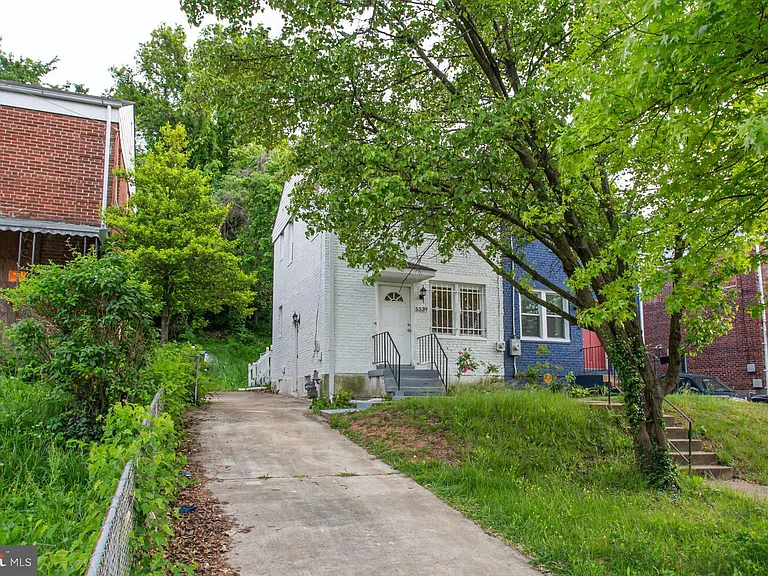 5539 Central Ave SE — Photo 5
