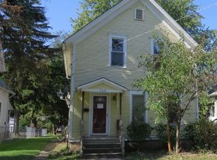 729 Sexton St, Aurora, IL 60505