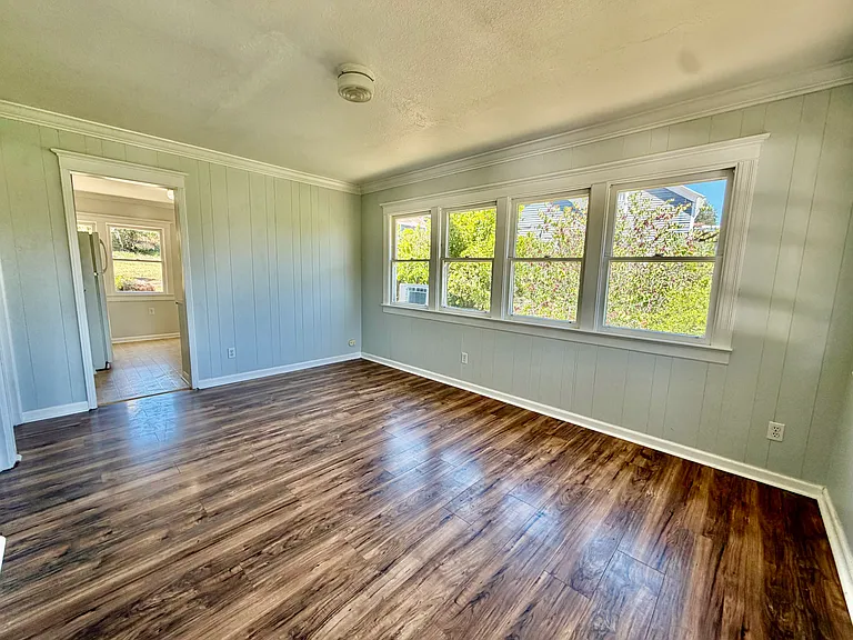 1392 Bush St #2 — Photo 8