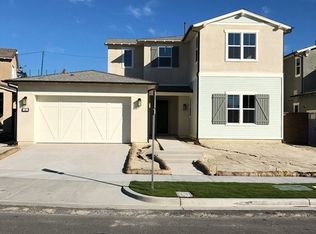 6 Tandeo Dr, Rancho Mission Viejo, CA 92694