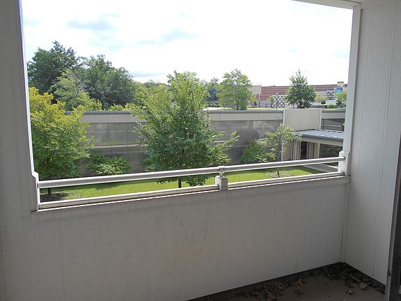 4th image of 500 Severance Place Ln APT 501
