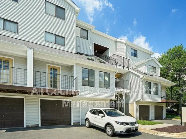 1611 Carriage House Ter, Silver Spring, MD