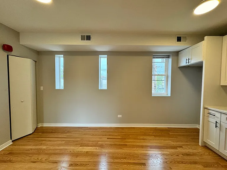 Leland Albany Commons — Photo 21