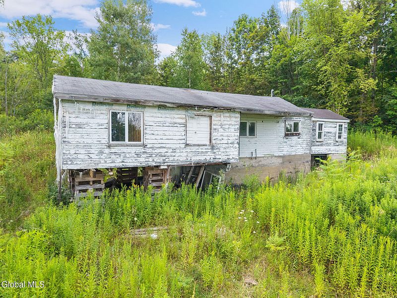 3rd image of 7056 State Highway 30