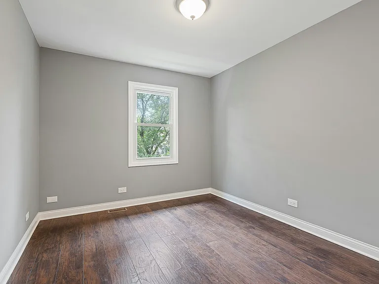 223 Foxhead Ct #B — Photo 11