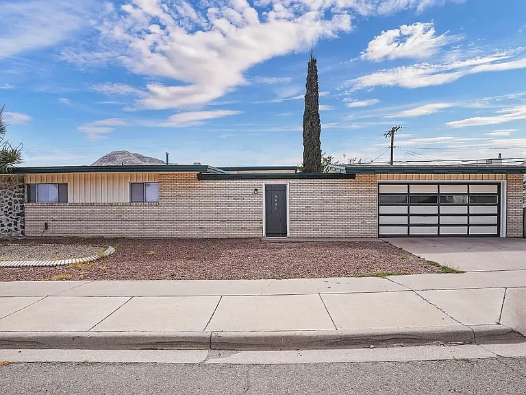 Morningside Cir — Photo 1