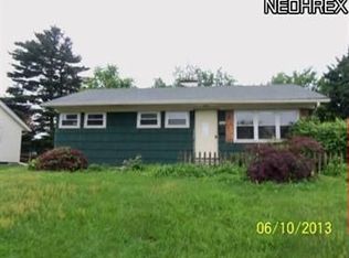 243 Page St NW, Massillon, OH 44647