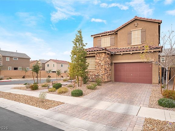 4th image of 410 Desert Cadence St