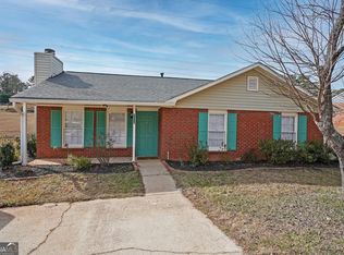 2216 Newbury Rd, Norcross, GA 30071