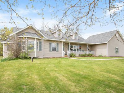 11527 10 Mile Rd NE, Rockford, MI, 49341