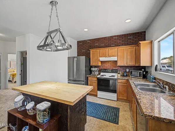 1113 E GWEN Street, Phoenix, AZ 85042