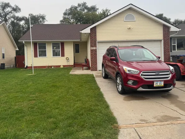 2518 S 16th St, Council Bluffs, IA 51501