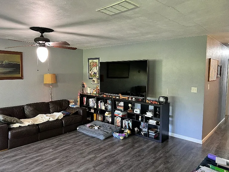 22 Knollcrest Ln — Photo 4