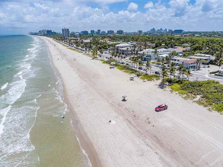 1799 N Fort Lauderdale Beach Blvd — Photo 32
