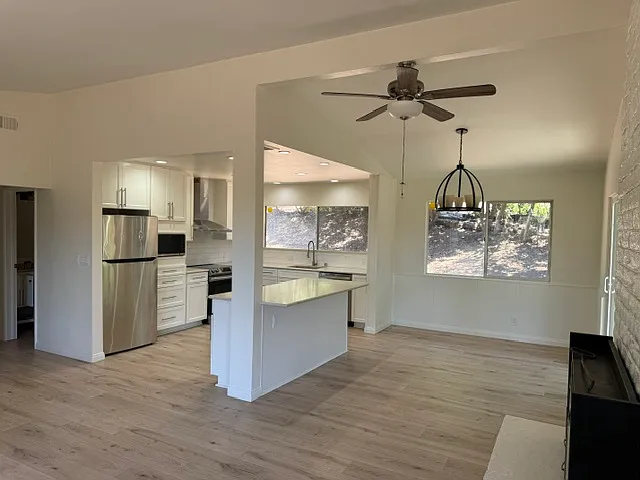 15077 Adams Dr — Photo 9