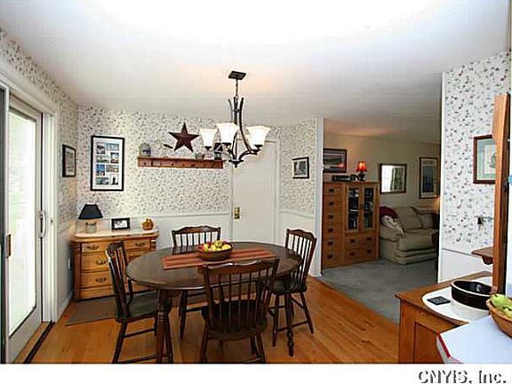 5th image of 8337 Pansy Dr