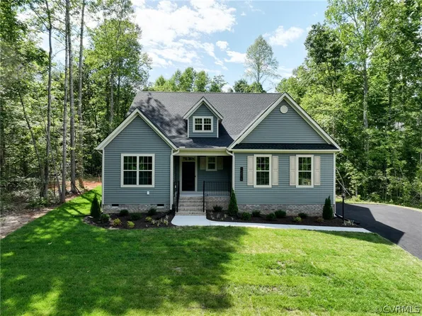 13006 Alsandair Dr, Chesterfield, VA 23838