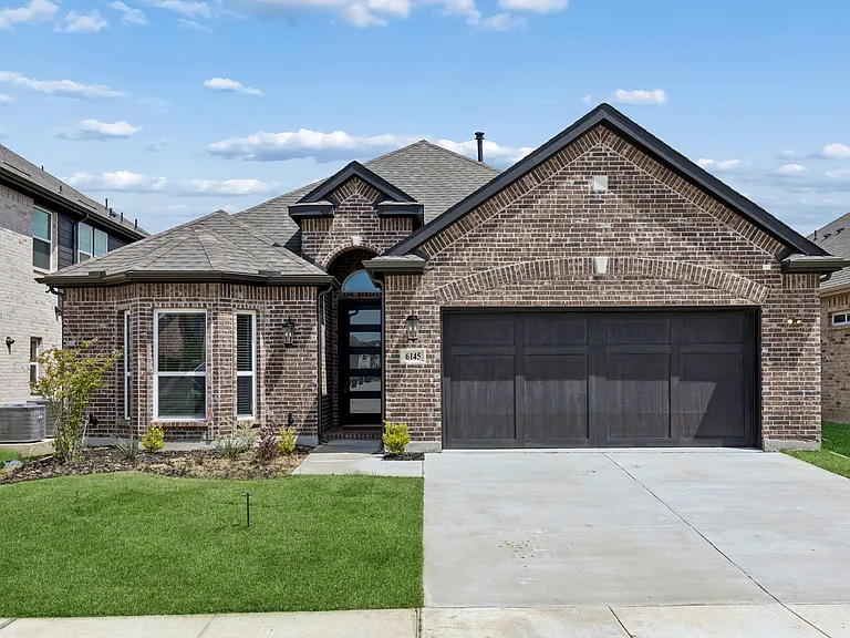 6145 Tahoe Winds Dr — Photo 1