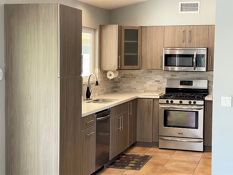 30399 Sterling Rd — Photo 17