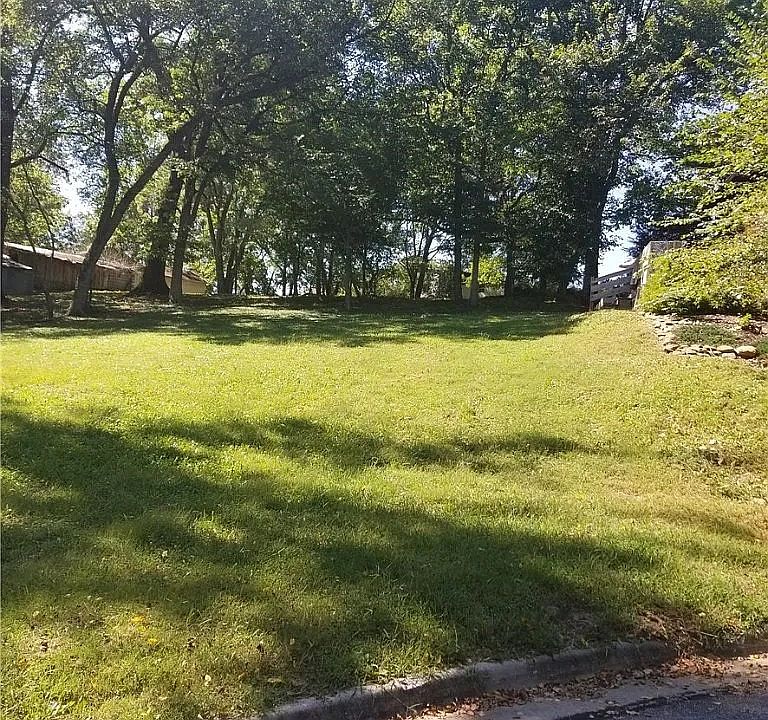 1st image of Briarwood Ln #17